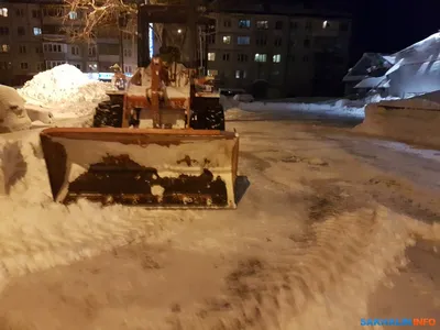 Широкий выбор фотографий автомобилей, погруженных в снег