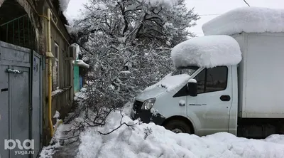 Фотографии, представляющие автомобили снежной роскоши