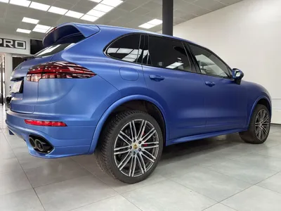 Фотография Porsche Cayenne для скачивания в webp