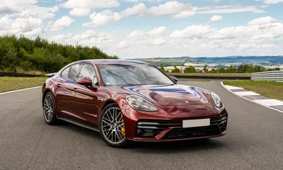 Невероятные фотографии Porsche Panamera в формате jpg