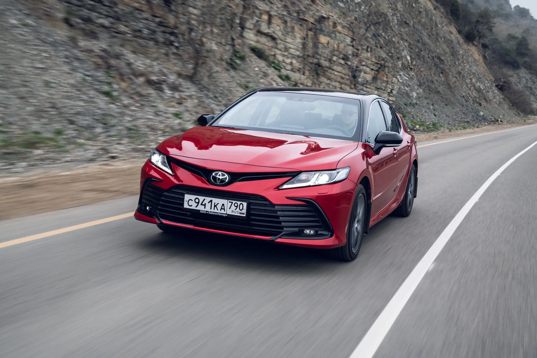 Фото Toyota Camry: выберите формат и размер загрузки | Машины тойота камри  Фото №673719 скачать