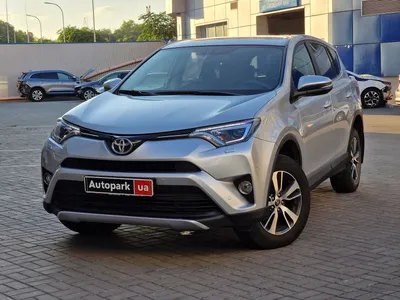 Машины Toyota RAV4: Уникальные снимки