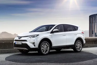 Toyota RAV4: Лучшие фотографии