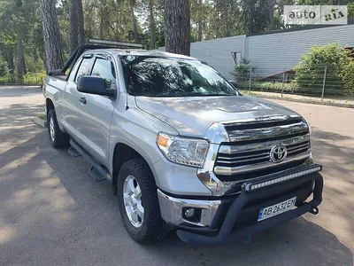 Фотографии Toyota Tundra: ощутите скорость и силу