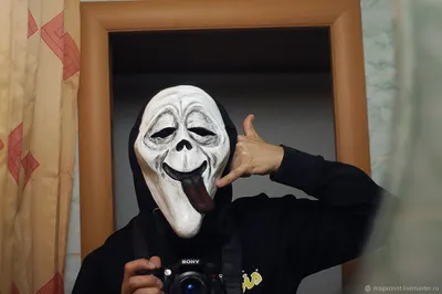 Загадочная маска из Крика на фотоснимке