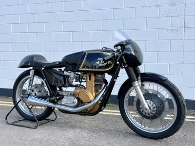 Фото Matchless G50 Model Racer: выберите желаемый размер и формат