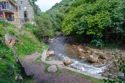 Скачать бесплатно фотографии с медовыми водопадами