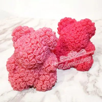 Медведь из роз в миниатюрном размере - идеальный подарок