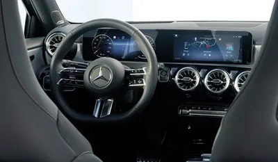 Изображения Mercedes-Benz A-Class 2023 для рекламы