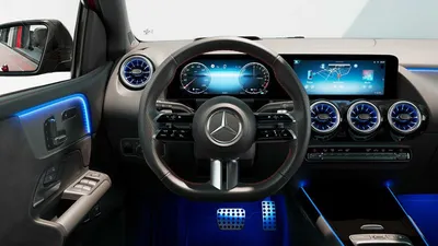 Бесплатные фотографии Mercedes-Benz A-Class 2023