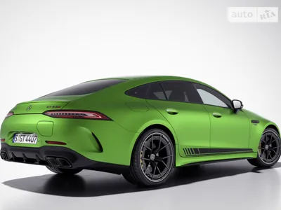 Mercedes-Benz AMG GT 4-Door Coupe 2023: фотографии в городском стиле