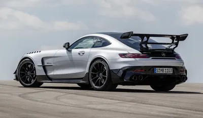 Mercedes-Benz AMG GT Black Series 2023: фото в деталях