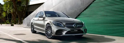 Обновленный Mercedes-Benz C-Class 2023 на фото