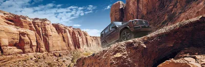 Фото Mercedes-Benz G-Class 2023 с разными цветами кузова