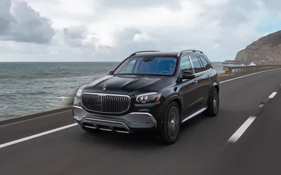 Mercedes-Benz Maybach GLS-Class 2023: фото с различными вариантами освещения