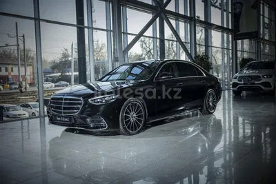 Фотографии Mercedes-Benz S-Class 2023 в WebP формате