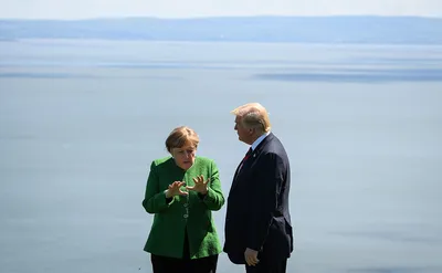Картинка Меркель пляж в формате PNG