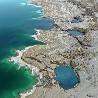 Волшебство соли и солнца: фотографии Мертвого моря, которые захватывают воображение