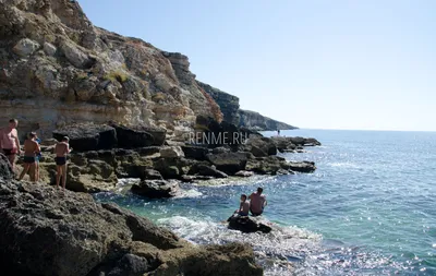 Откройте для себя Межводное крымского пляжа на фото