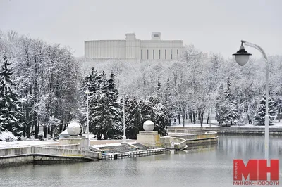 Зимний городской фотобанк: Фото Минска в JPG, PNG, WebP форматах