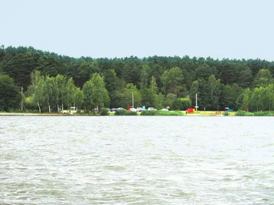 Отражение мира в водах Минского моря на фото