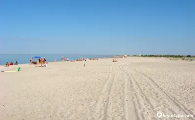 Фото Мирного Крыма на пляже в формате JPG