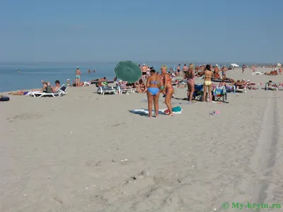 Очарование Мирного крымского пляжа на фото: идеальное место для отдыха
