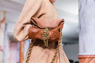 Эксклюзивные фото: Модные женские сумки 2024 для скачивания