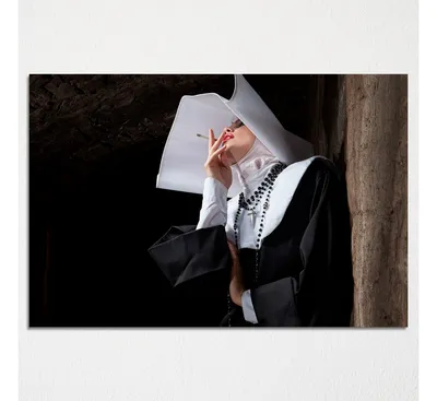 Фотография монахини из фильма: эстетика сопровождающая кино