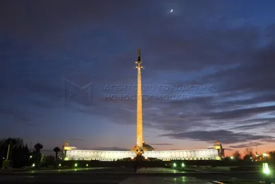 Удивительная архитектура Монумента победы в Москве: захватывающий фотокадр