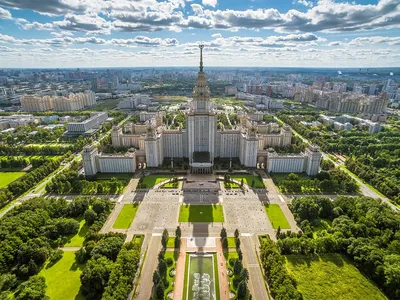 Самые яркие фото Мос гор: полное HD качество