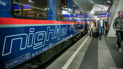 Размер по вашему выбору: Фото Московских поездов