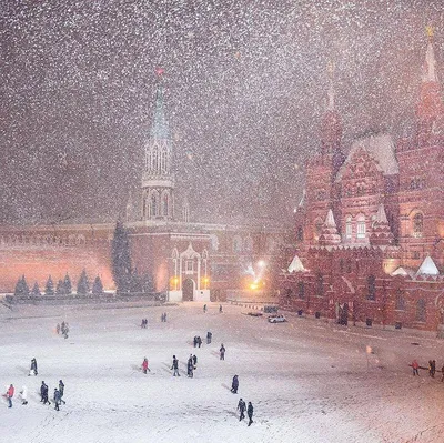 Фото Московских улиц в снегу: Изображения в разных разрешениях (4K).