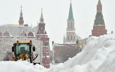 Снегопад в столице: Красивые фото Москвы