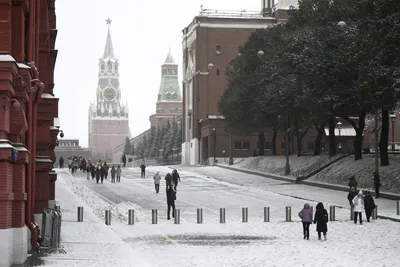 Новые изображения Москвы под белым покрывалом: Скачайте бесплатно в HD.