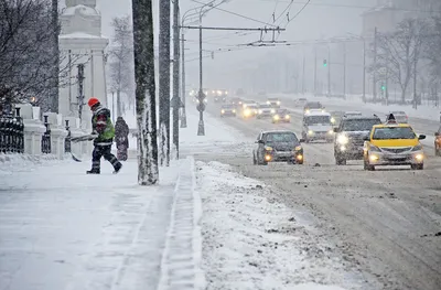 Снежная стихия: Фото Москвы в вихре снегопада