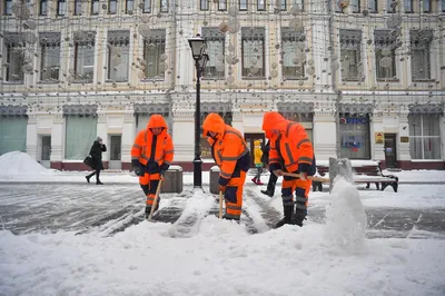 Фотк Московского кремля под белым покровом