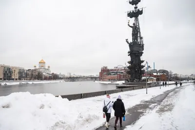 Зимний фотоальбом столицы: Форматы скачивания на выбор