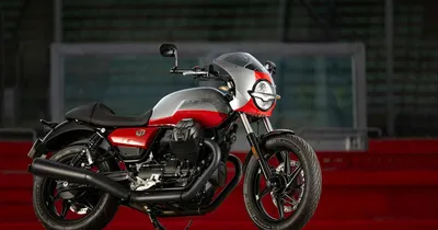 Moto Guzzi V7 III Stone - классический мотоцикл на фото