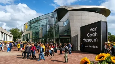 Картинки Музея ван Гога в Амстердаме: выберите размер и формат для скачивания