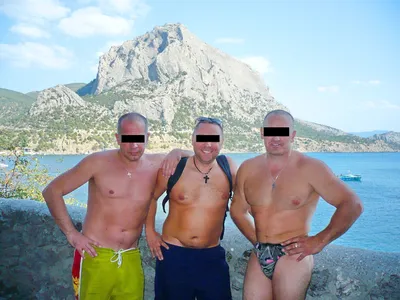 Фото мужчины на пляже в формате 4K
