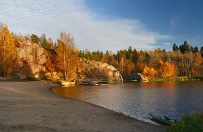 Фотографии осеннего пляжа: отражение красоты