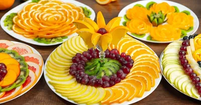Праздничный стол с фотографией фруктовой нарезки в формате PNG