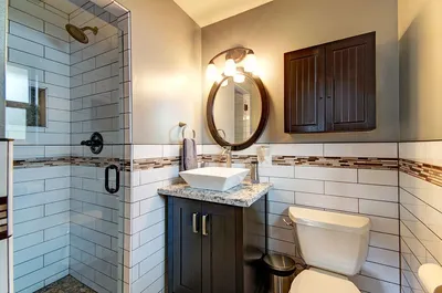 Фотографии ванной комнаты с различными видами напольного покрытия