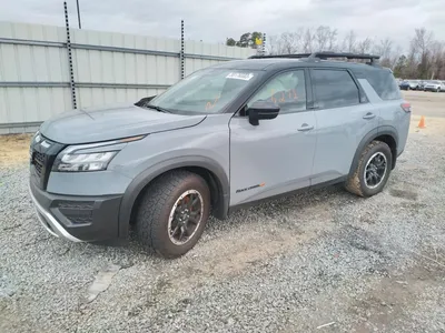 Скачать фото Nissan Pathfinder 2023 на рабочий стол