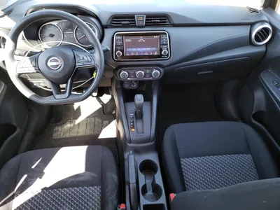 Картинки Nissan Versa 2023 для загрузки