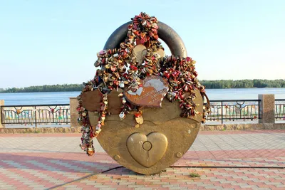 Фотоархив зимы: Нижневартовск в холодных оттенках