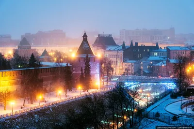 Выбирайте свой формат: Фотографии Нижнего Новгорода зимой (JPG, PNG, WebP)