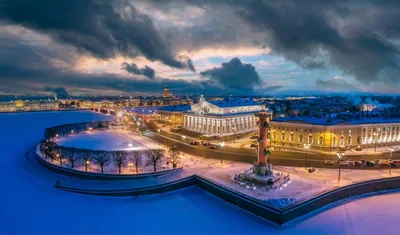 Зимний Город в Свете: Фото Ночного Петербурга