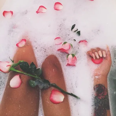 Фото ног девушек в ванной - красота и уход за собой